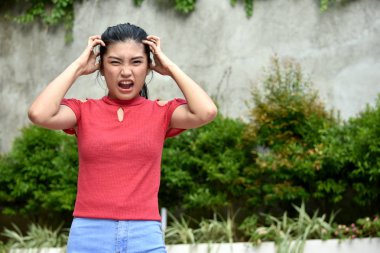 Stresli Bir Genç Kız