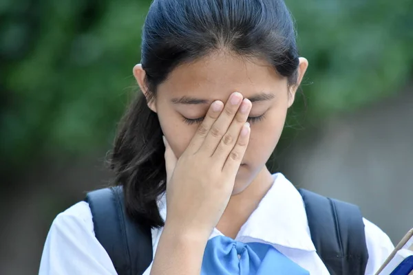 Een gedeprimeerde jeugdige gevarieerde persoon — Stockfoto