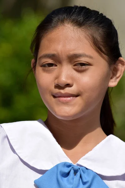 Een Filipina vrouw en verwarring — Stockfoto