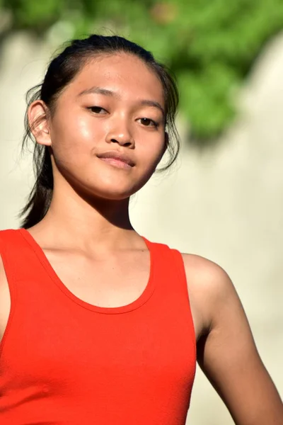Retrato de uma pessoa jovem filipina — Fotografia de Stock