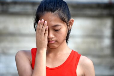 Başarısız Bir Şirin Kadın