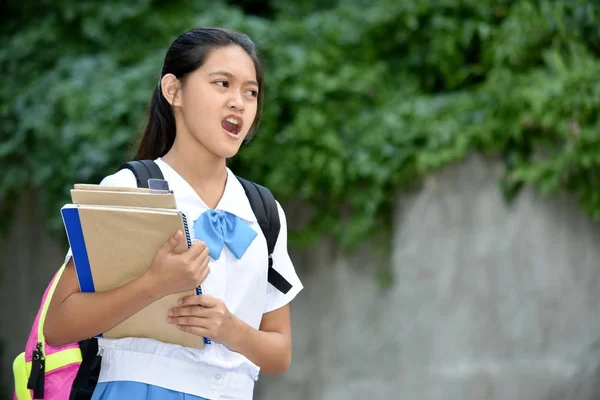 En flicka student och ilska — Stockfoto