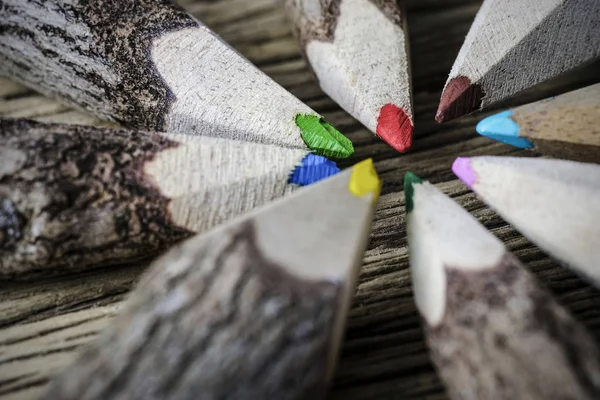 Концепция Совместной Работы Цветного Карандаша Деревянном Фоне — стоковое фото