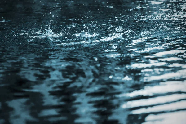 Rain Drops Splash Swimming Pool — Stock Photo, Image