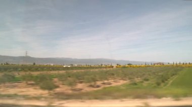 Trenin penceresi görünümü