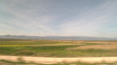 Trenin penceresi görünümü