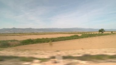 Trenin penceresi görünümü