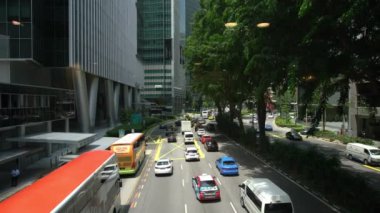 Singapur 21 Nisan 2018: şehir, gerçek zamanlı video ayrıntılarını vurdu gimbal ile yürüyüş etrafında Singapur 