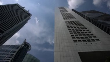 Singapur 21 Nisan 2018: şehir, gerçek zamanlı video ayrıntılarını vurdu gimbal ile yürüyüş etrafında Singapur 