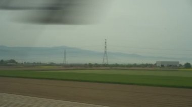 Trenin penceresi görünümü