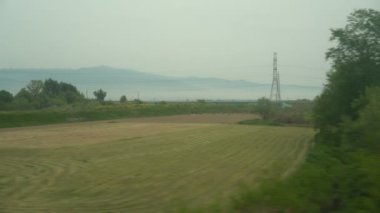 Trenin penceresi görünümü