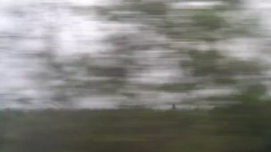 Trenin penceresi görünümü