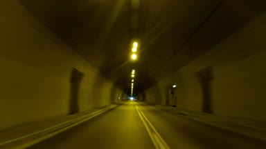 Kamera Sabitleyici, yol, tünel, önden görünüm üzerinde hiçbir yazı düzenleme, 4 k video 3840 x 2160 sürüş