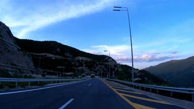 Kamera Sabitleyici, yol, tünel, önden görünüm üzerinde hiçbir yazı düzenleme, 4 k video 3840 x 2160 sürüş