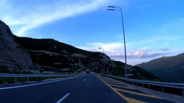 Guida Autostrada Tunnel Vista Frontale Stabilizzatore Telecamera Nessun Post Editing — Video Stock