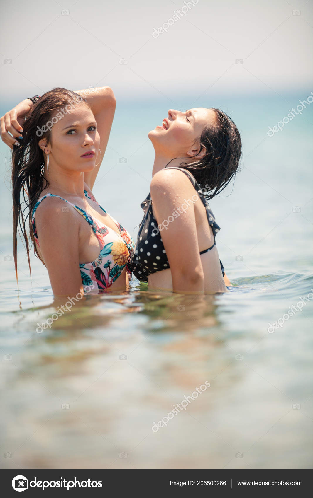 Are Girls having sexy congratulate Girls having sexy interesting