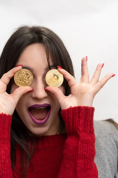 Excited Successful Woman Holding Bitcoins Front Her Eyes Left Frame — Stock Photo, Image