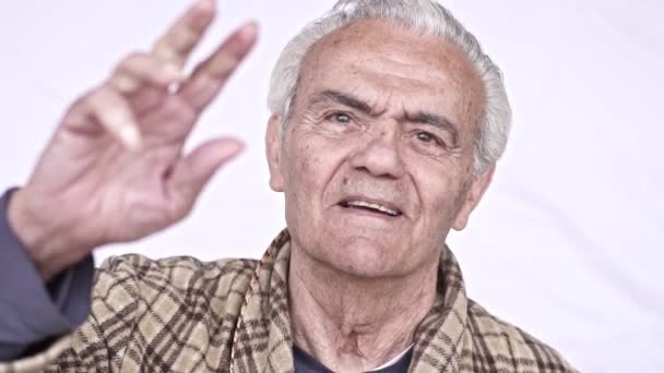 Senior Elderly Happy Man Waving Camera Close Slow Motion Video — Stock Video