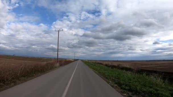 Conduciendo Una Carretera Campo Tarde Video Fps — Vídeos de Stock