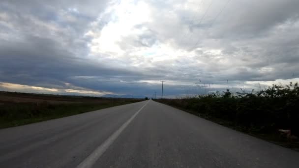 Dirigir Uma Estrada Campo Tarde Atrasada Vídeo 25Fps — Vídeo de Stock