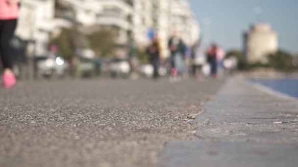 Osoby Dojeżdżające Pracy Ludzie Chodzą Mieście Slow Motion — Wideo stockowe