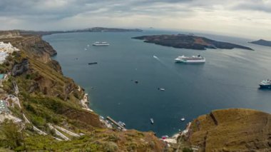 Yunanistan Santorini Adası'nda Sabah, dünyanın en güzel seyahat yerlerinden biri. Thira Shot, sermaye - Timelapse Video Fisheye lens ile vuruldu