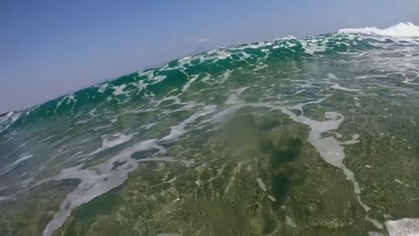Filmowanie Ogromne Fale Oceanie Film Zwolnionym Tempie — Wideo stockowe