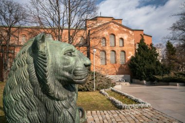 Sofya 'daki Aslan ve Aziz Sophia Kilisesi, Bulgaristan' ın başkenti.