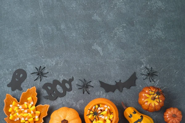 Fondo Vacaciones Halloween Con Calabazas Jack Linterna Maíz Caramelo Decoraciones — Foto de Stock
