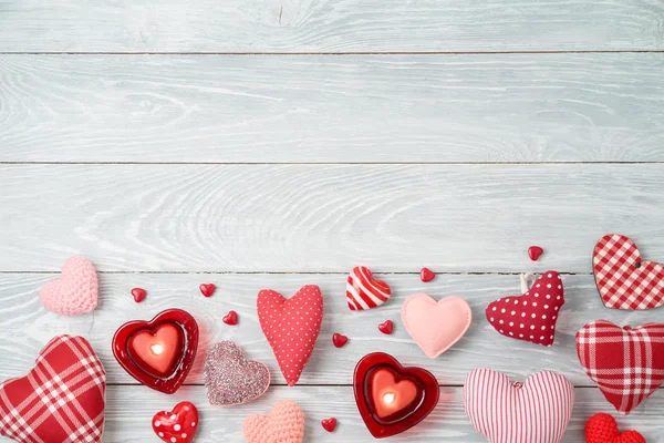 Valentinstag Hintergrund Mit Herzformen Und Kerzen Ansicht Von Oben Flache — Stockfoto