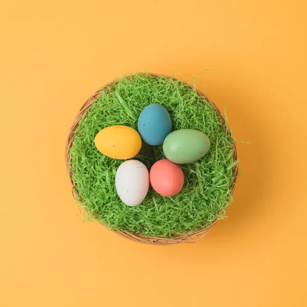 Easter Holiday Concept Easter Eggs Basket Decorations Minimal Concept Top — Stock Photo, Image