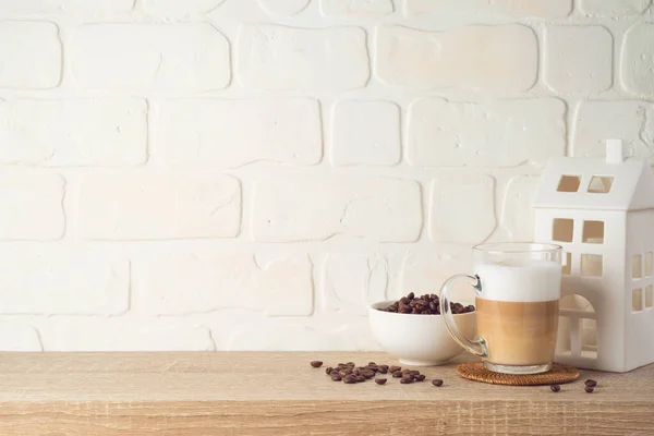 Sfondo Cucina Con Tazza Caffè Arredamento Della Casa Scaffale Legno — Foto Stock