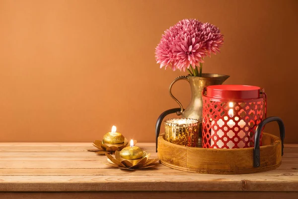木製テーブルの上のDiwali休日の家の装飾 — ストック写真