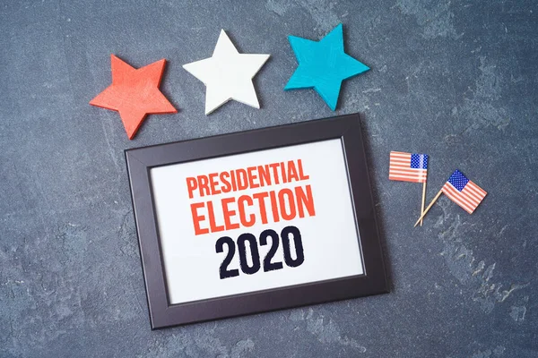 大統領選挙2020の背景と写真フレーム 星と米国の旗 — ストック写真
