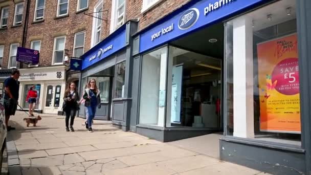 Richmond North Yorkshire Reino Unido Agosto 2020 Uma Jovem Mulher — Vídeo de Stock