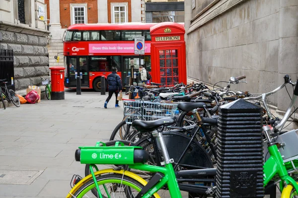 Londen Februari 2020 Een Lime Elektrische Assist Verhuur Fiets Geparkeerd — Stockfoto