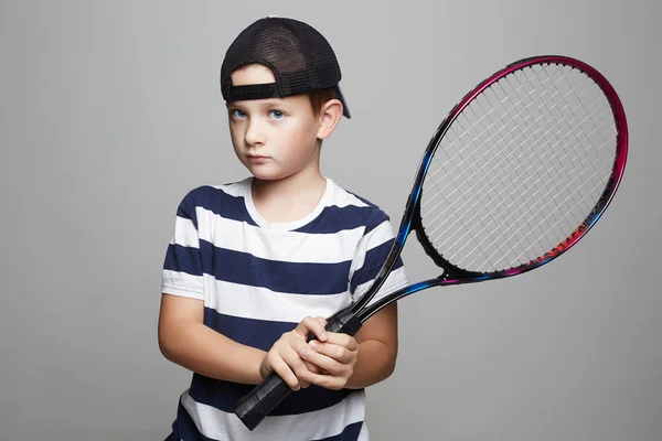 Niño Jugando Tenis Niños Deportivos Niño Con Raqueta Tenis — Foto de Stock