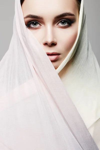 Bela Jovem Cobriu Rosto Menina Beleza Hijab Moda Mulher Estilo — Fotografia de Stock