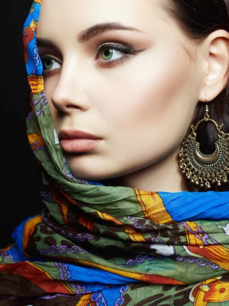 Beautiful Young Woman Color Veil Jewelry Beauty Girl Colorful Hijab — Stock Photo, Image