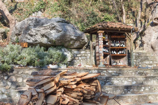 ahşap mini şarap mahzeni kış sahne açık havada kesim