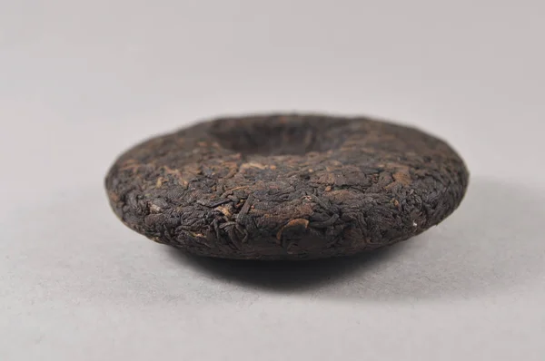 Çin çay. Kuru çay yaprağı. Çin çay ürün fotoğraf. Çay ve infüzyon. Kuru çay yığını. Pu-erh Çay.