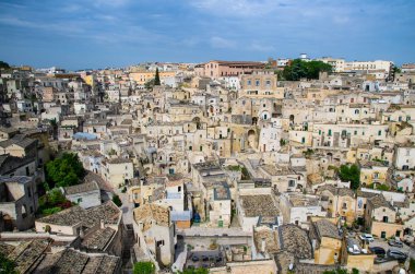 Matera tarihi merkezi Sasso Barisano tarihi antik kent Sassi di Matera kaya mağara evler, Avrupa kültür başkenti, Unesco Dünya Mirası, Basilicata, Güney İtalya ile panoramik manzaralı
