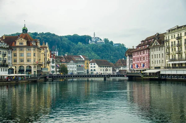 Blick Auf Die Altstadt Von Luzern Und Die Reuss Von — Stockfoto