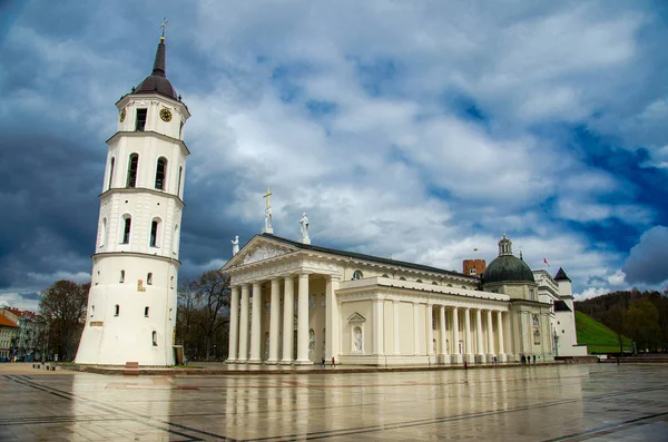 Bell Tower Cathedral Basilica Stanislaus Vladislav Cathedral Square Centre Vilnius — Stock Photo, Image