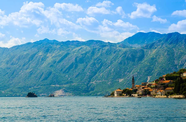 Widok Boka Kotorska Zatoka Miasta Perast Wyspy Wysepek Boża Skał — Zdjęcie stockowe