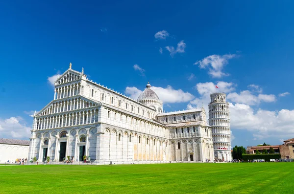 Pisa Katedrála Duomo Cattedrale Šikmá Věž Torre Piazza Del Zázrak — Stock fotografie