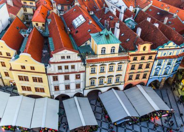 Prag Eski Şehir Meydanı 'nın üst hava manzarası