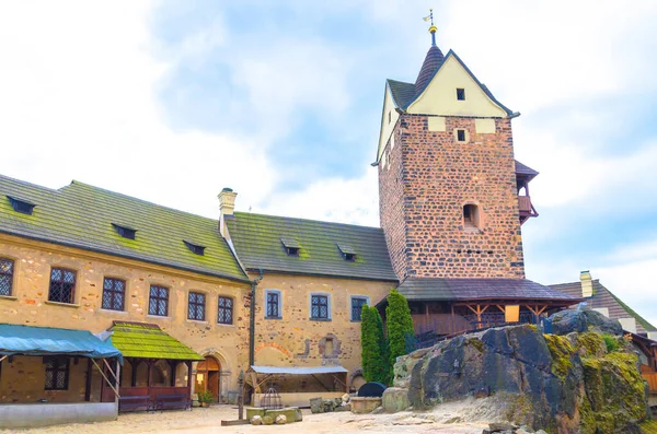 Gård av medeltida Loket Castle Hrad Loket — Stockfoto