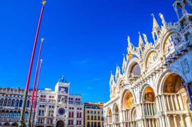 Bazilika di San Marco veya Aziz Mark Katolik Kilisesi Katedrali