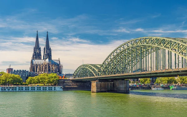 Köln Stadsbild Historiska Centrum Med Köln Cathedral Romersk Katolska Kyrkan — Stockfoto